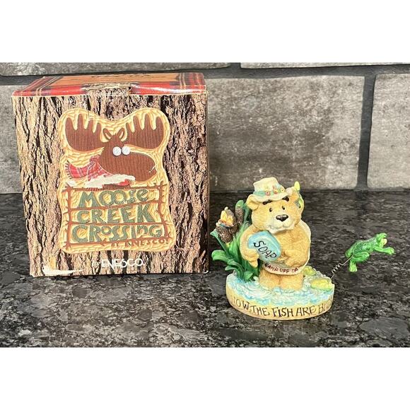Enesco Moose Creek Crossing “Now the Fish Are Biting” 1996 Bear Bathing #260711 - Picture 1 of 6